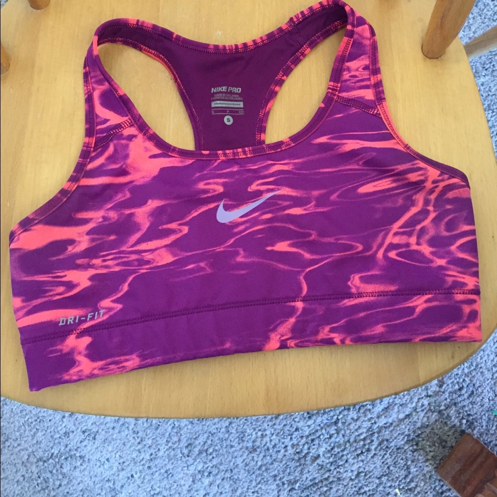 Nike Pro Sports Bra