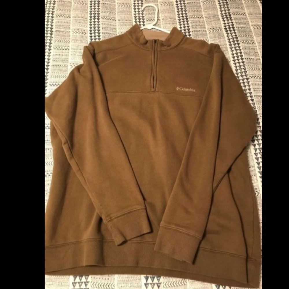 Brown Columbia pullover size XL