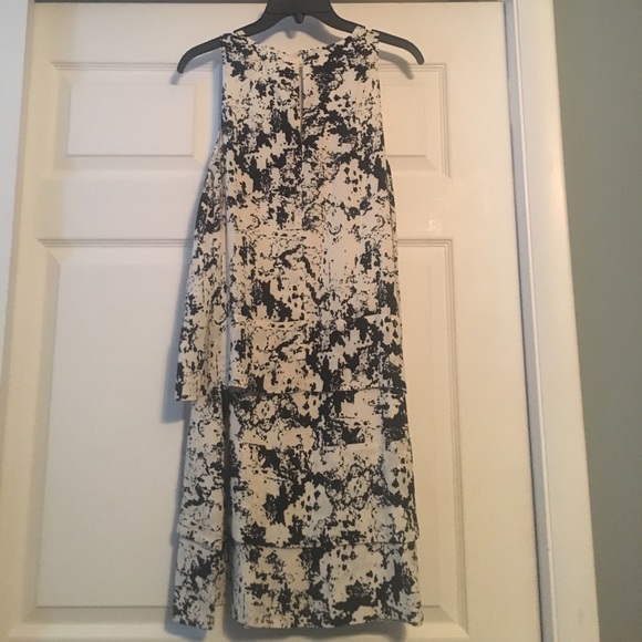 BR BNWT Shift Dress - Picture 2 of 3