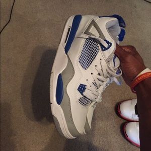 Retro 4's Military Blues