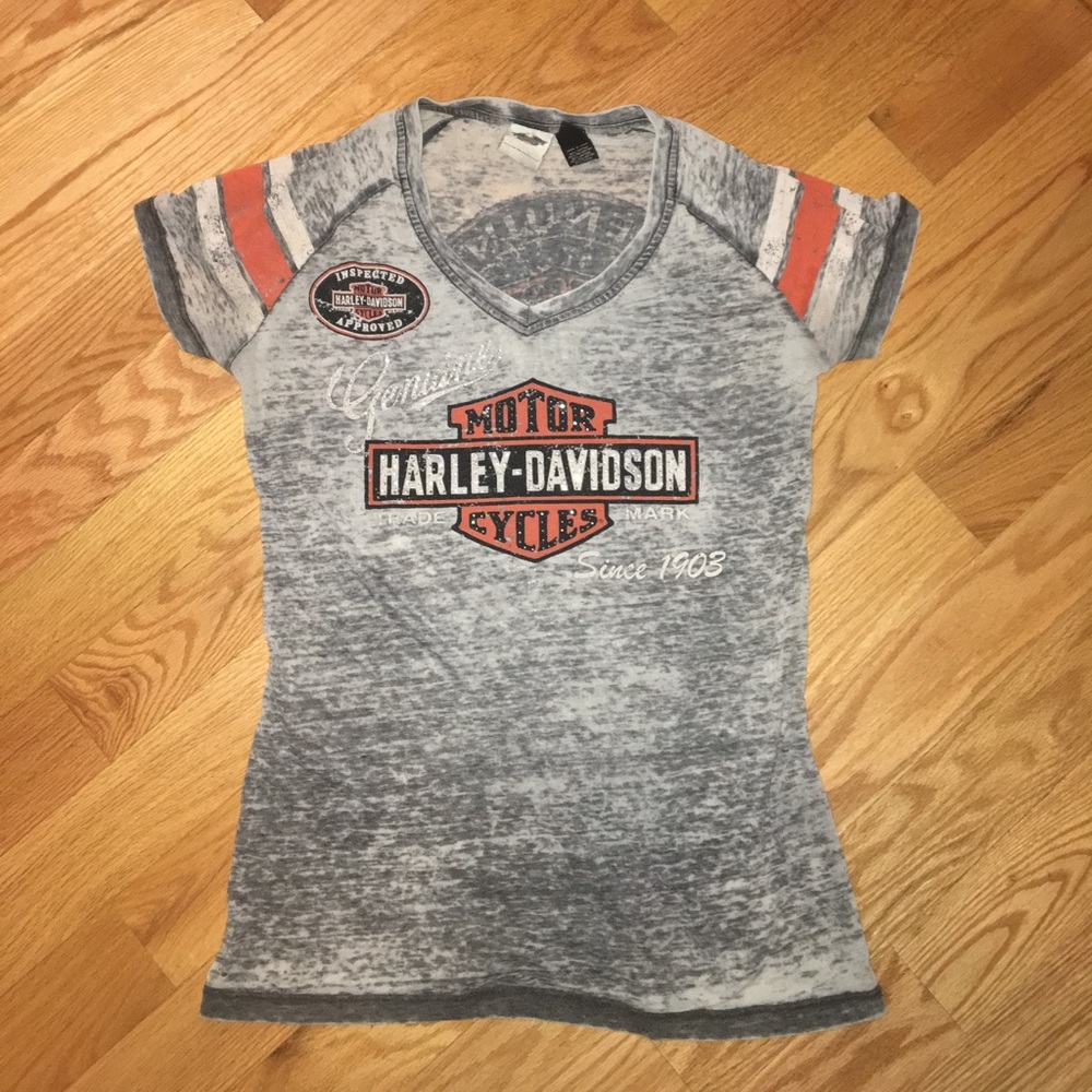 Women's Harley Davidson Shirt.