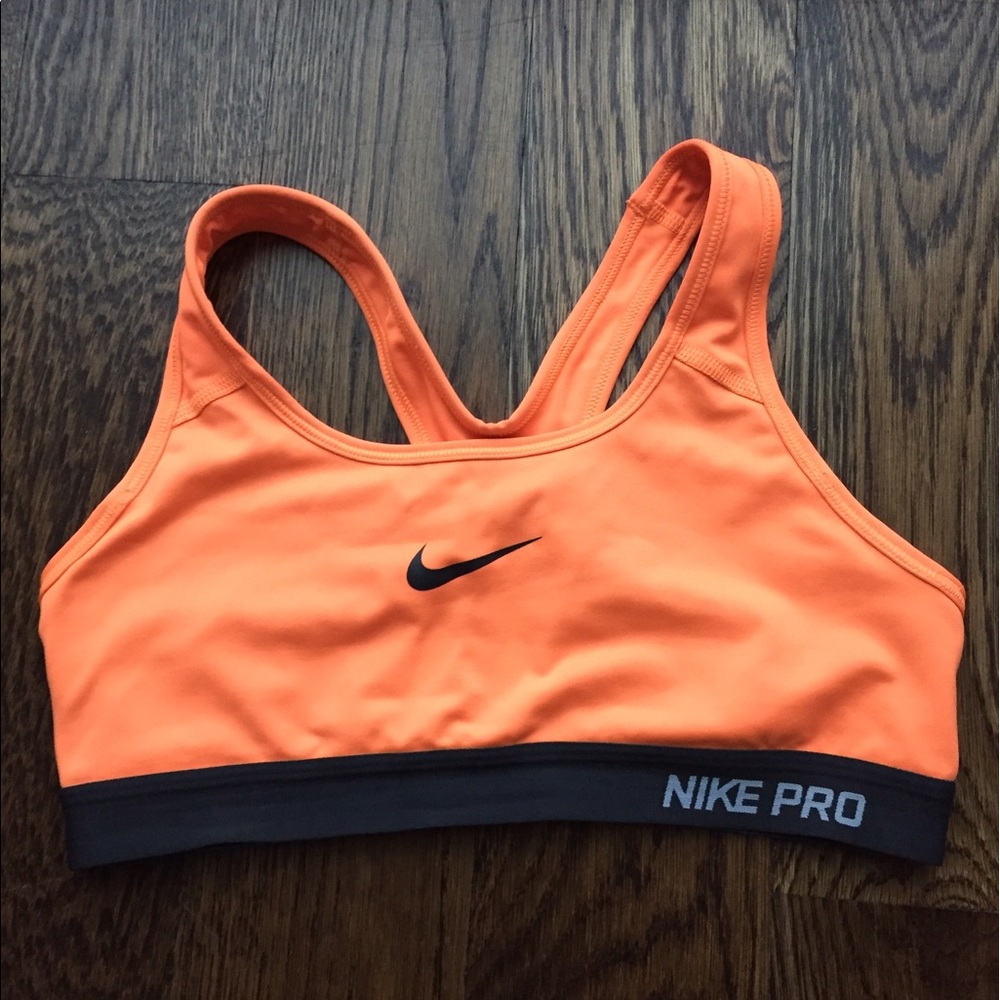 nike pro sports bra