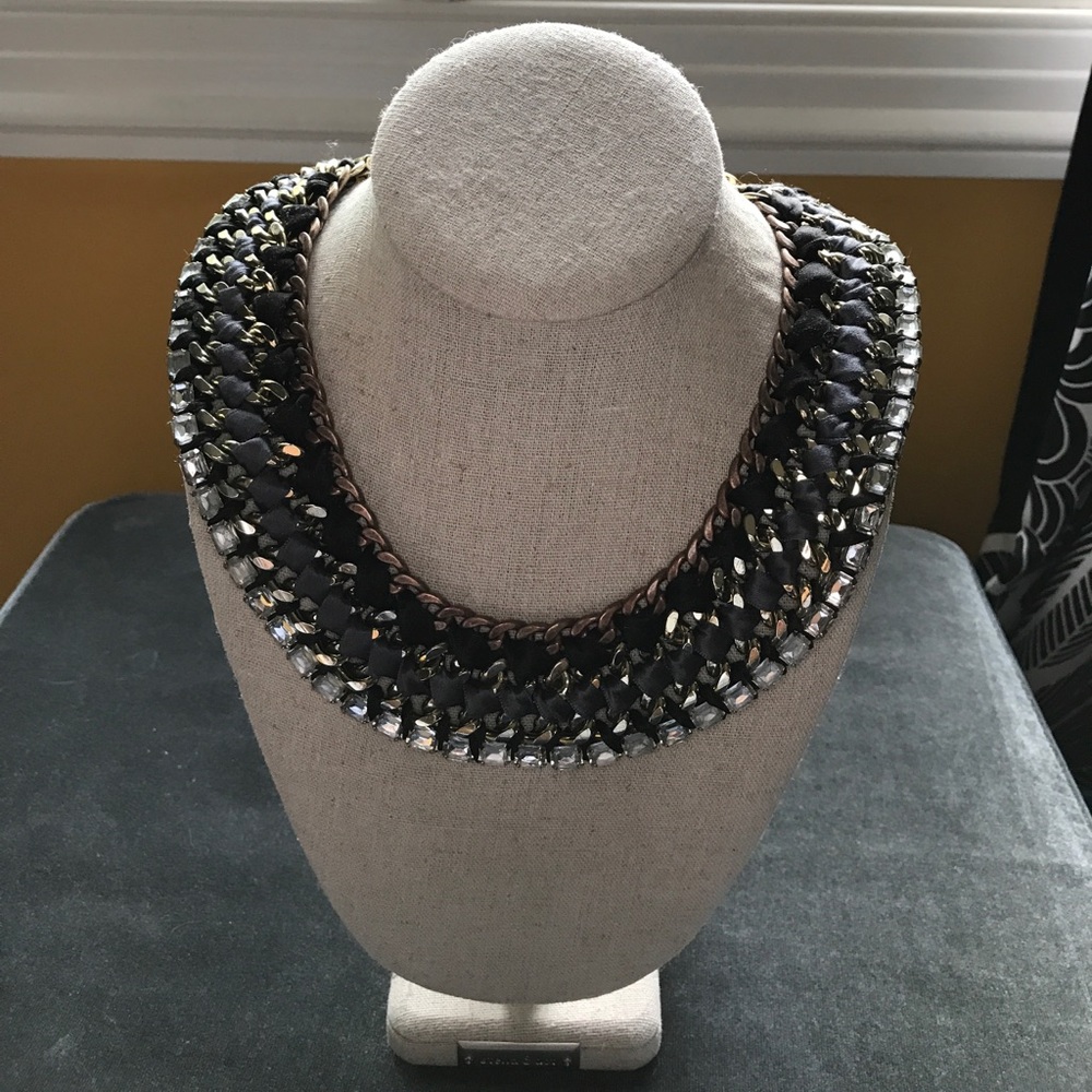 Statement necklace