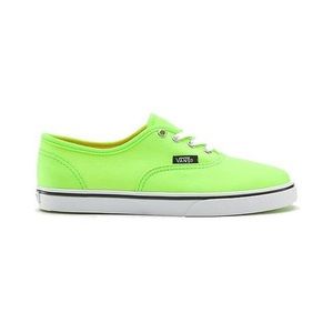 VANS AUTHENTIC LIME GREEN SHOES!!!! 💚💚