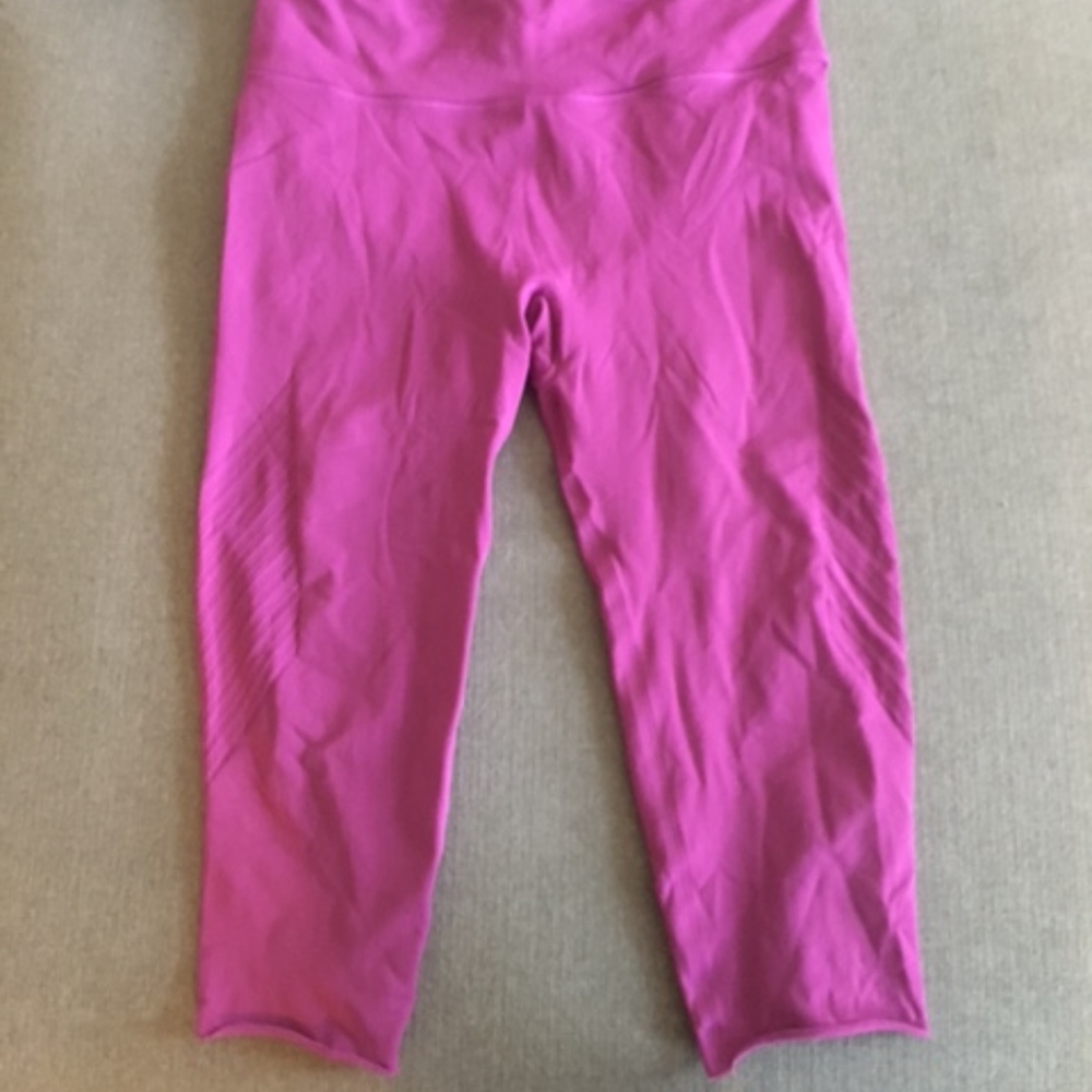 Lululemon In the Flow Crop
