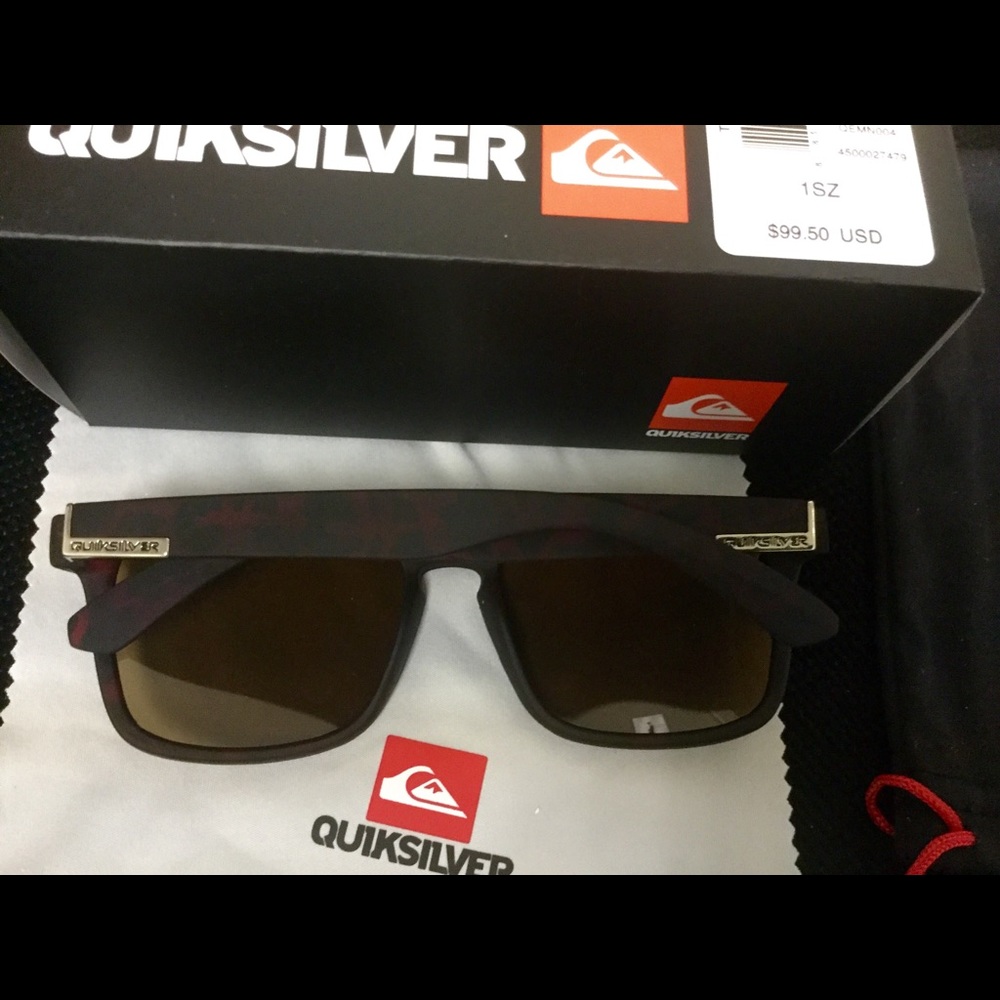 New Quiksilver Sunglass Set - Picture 3 of 4