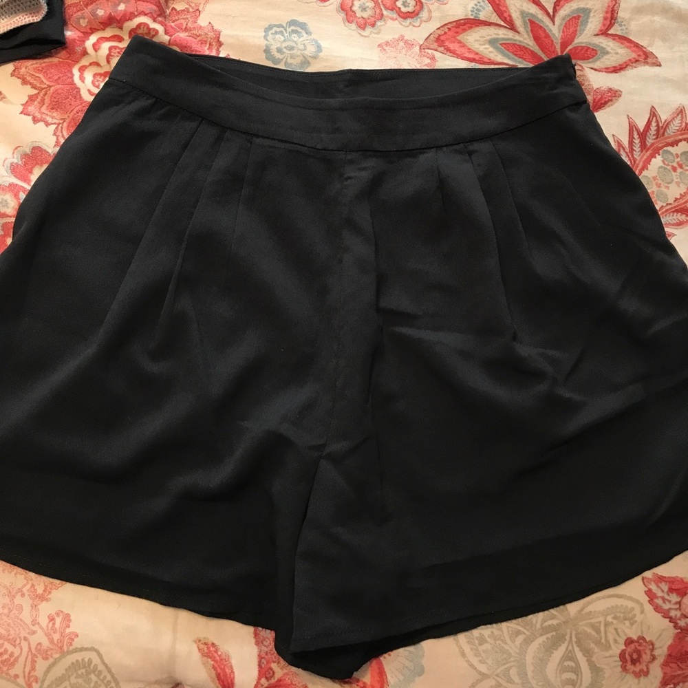 High waisted shorts from Private Gallery