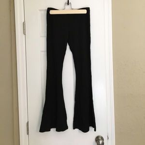 Bell bottom leggings