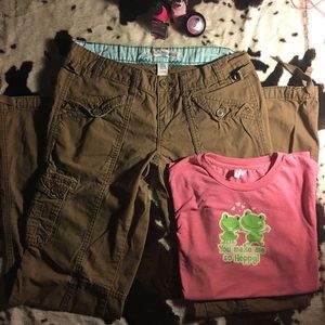VINTAGE AERO Frog tee and Brown comfy cargos