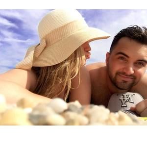 Meet your Posher, Helen