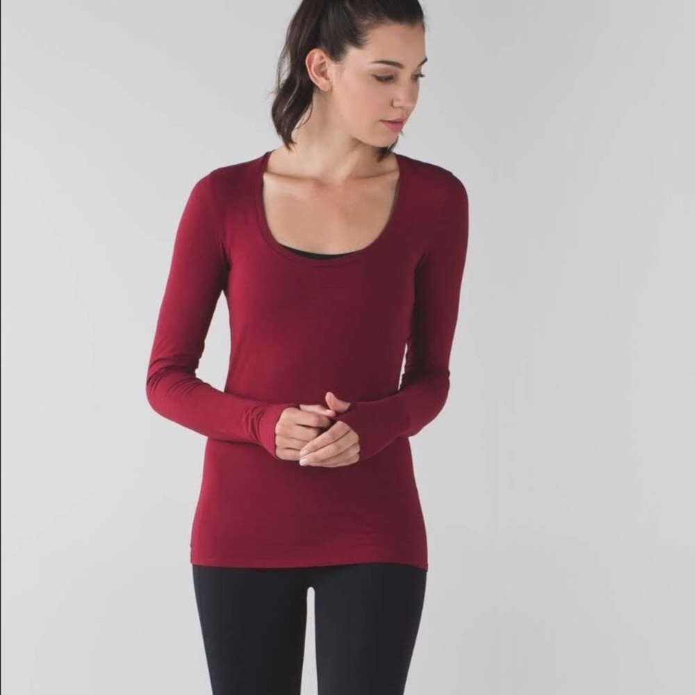 Lululemon scoop neck long sleeve tee