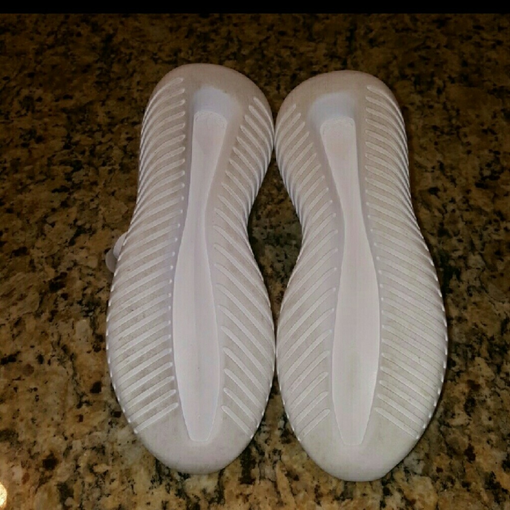 Adidas's sneakers