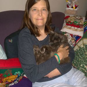 Meet your Posher, Lorrie