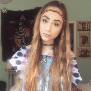 Meet your Posher, Savannah