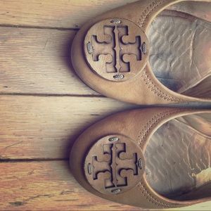 Tory burch reva flats