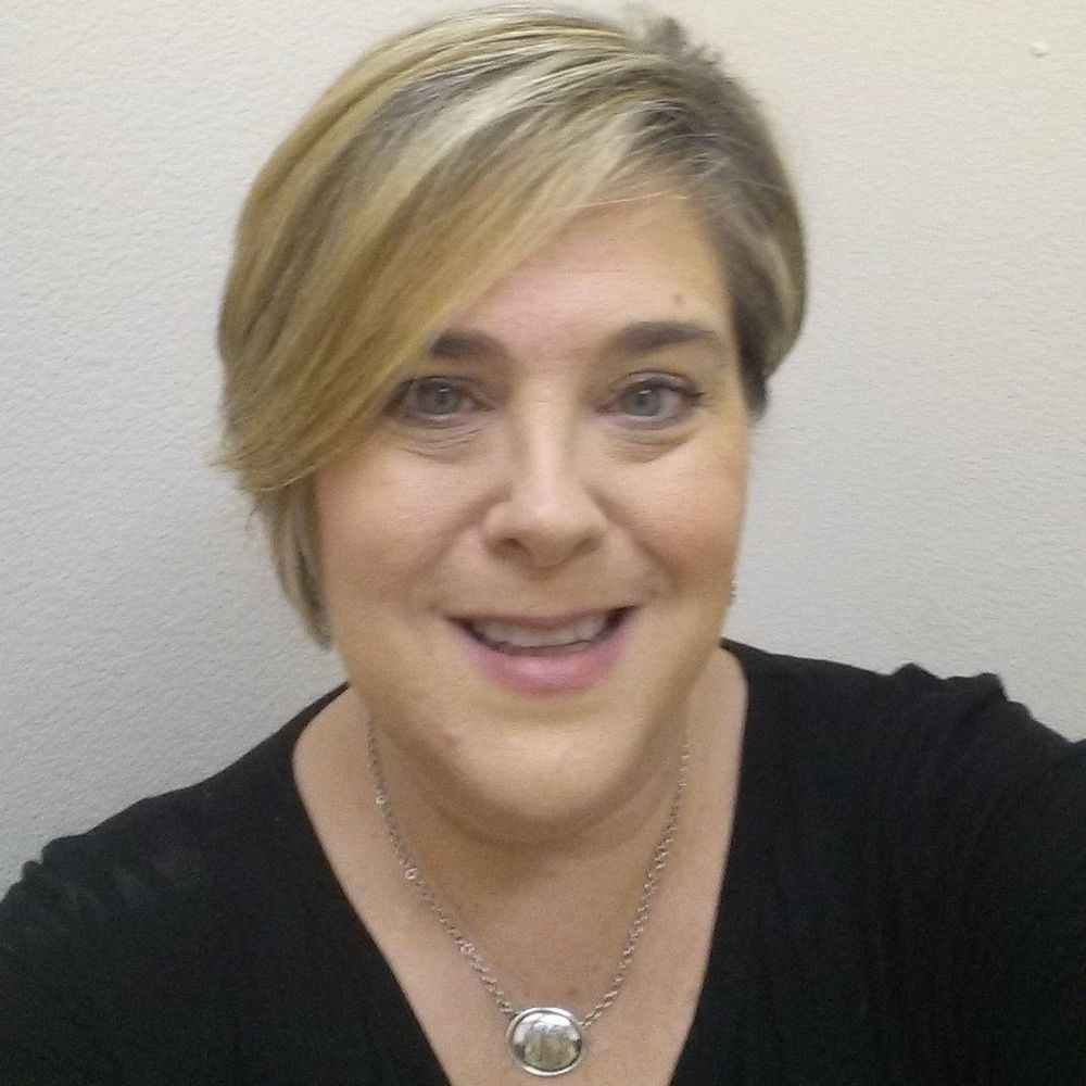 Meet your Posher, Lori