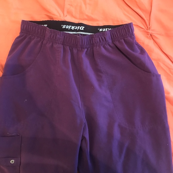 Dickies scrub top and bottom - Picture 4 of 5