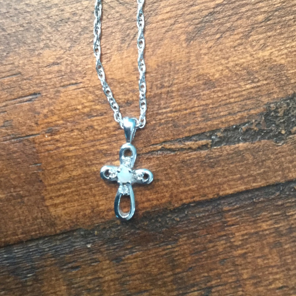 Small cross necklace with opal center