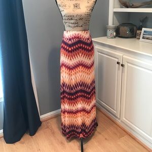 Tie Dye Patten Maxi Skirt