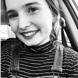 Meet your Posher, Lexi