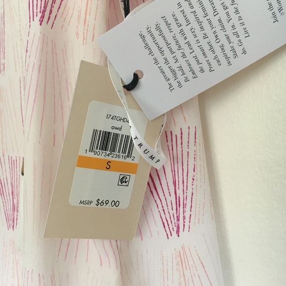 NWOT Ivanka Trump Off Shoulder Blouse - Picture 5 of 6