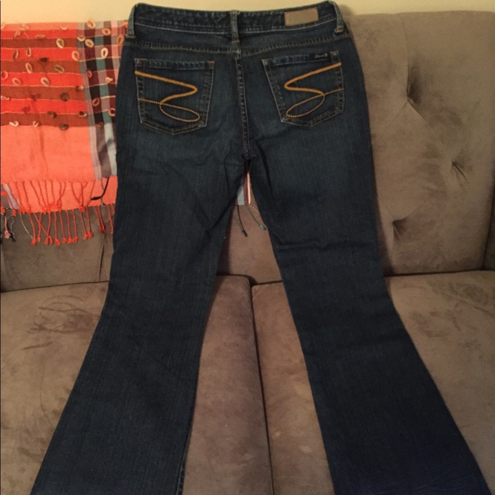 Seven7 jeans size 30, flare fit