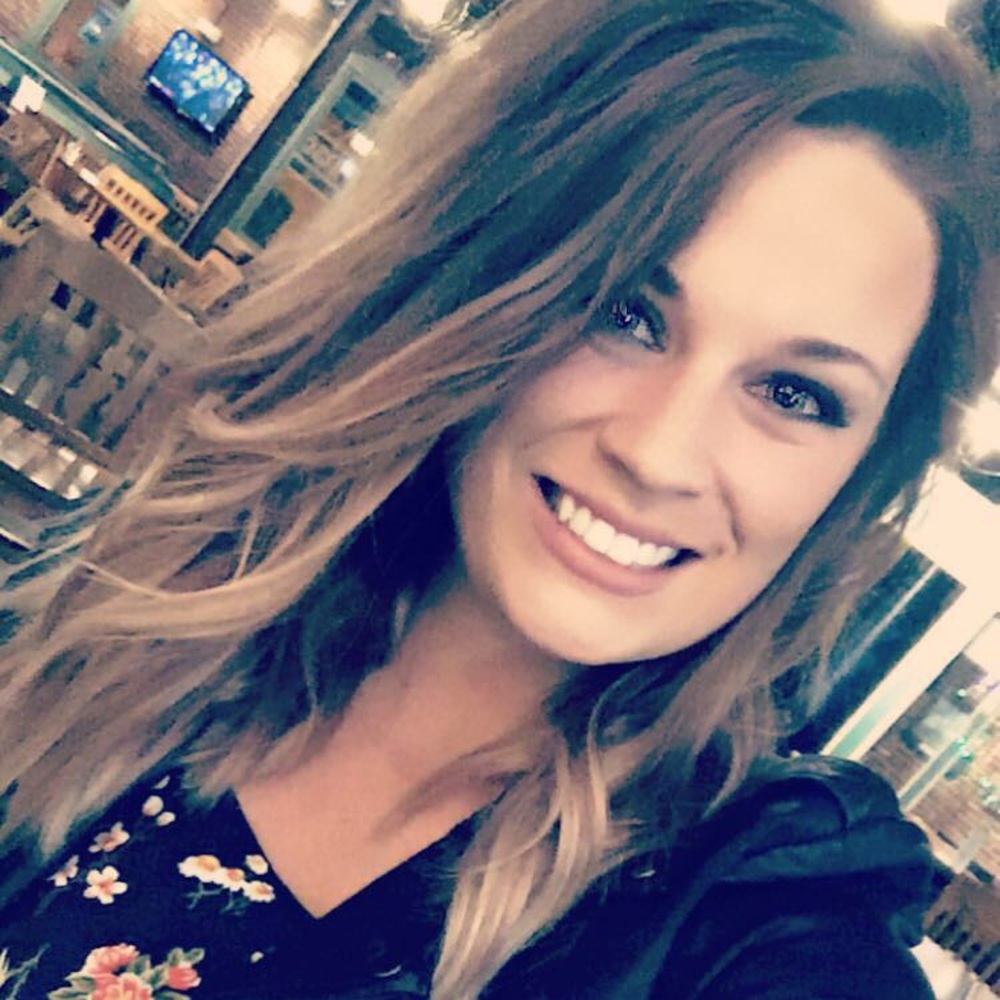 Meet your Posher, Kayla