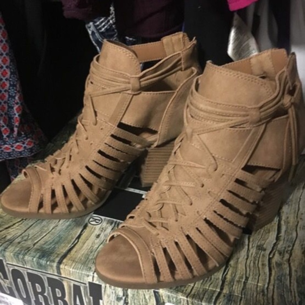 Rampage shoes only use once size 7