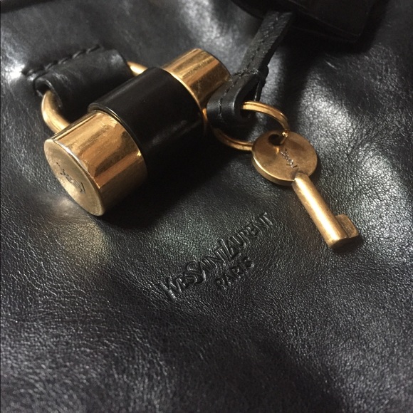 YSL Large Muse Handbag - Black - Picture 2 of 8