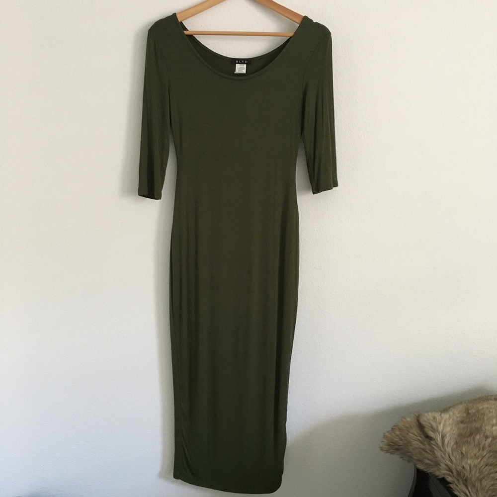 BLVD - JERSEY MIDI DRESS, OLIVE ✨