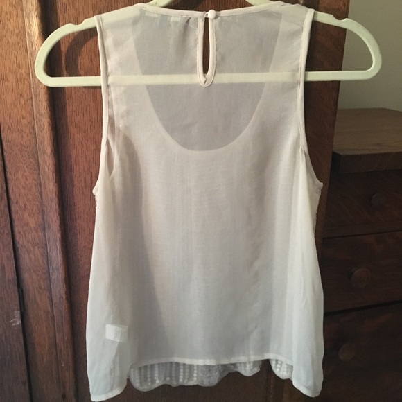Like-new, Matty M sleeveless blouse, size Small - Picture 4 of 5