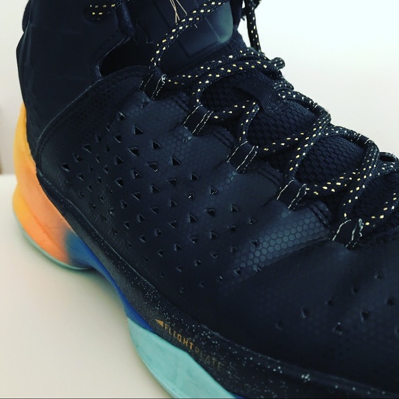 Jordan Melo's - Picture 2 of 5