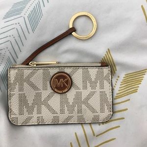 Mk key holder
