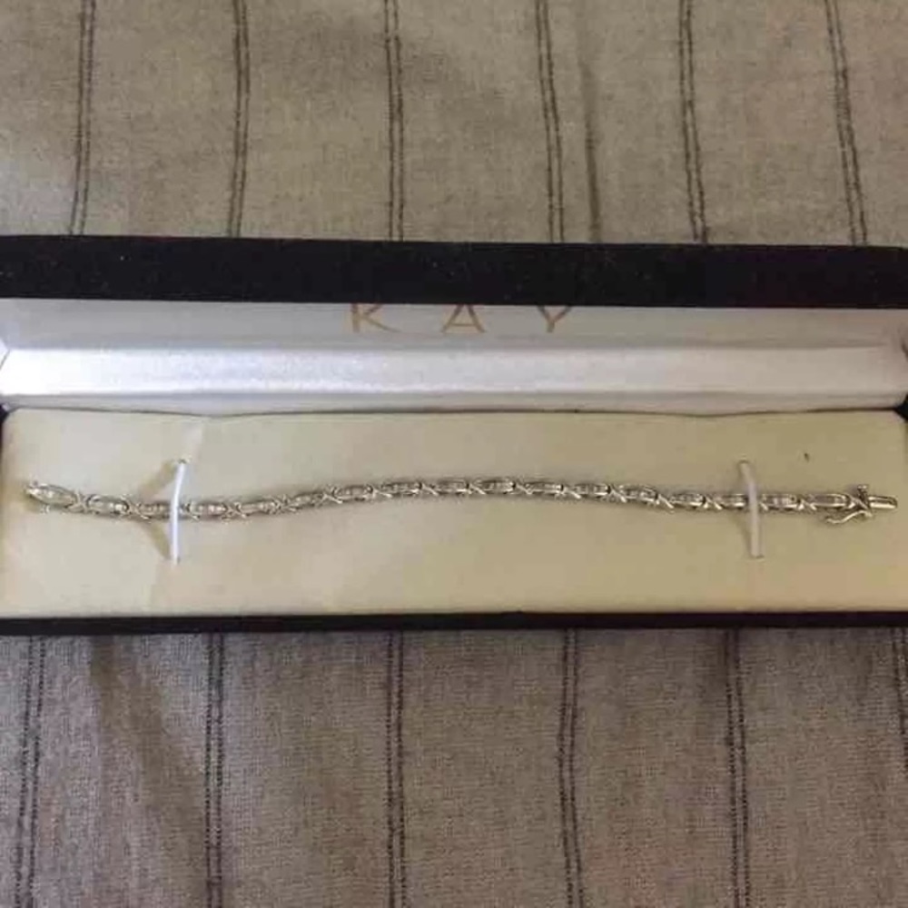 Kay Jewelers diamond bracelet