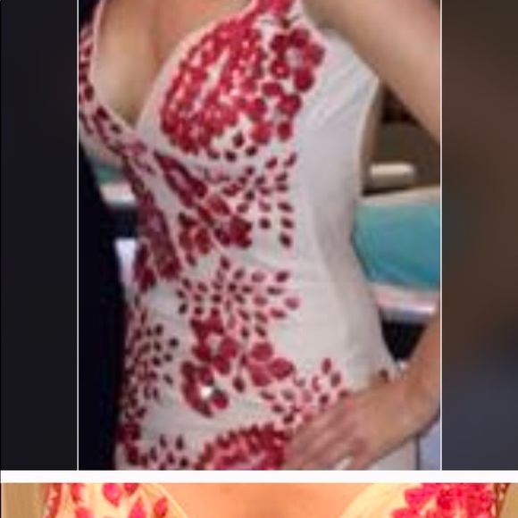 Holt  dress - Picture 2 of 4