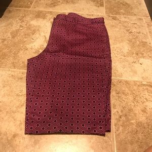 Knee Leung the shorts.