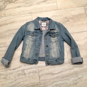 Cropped denim jacket