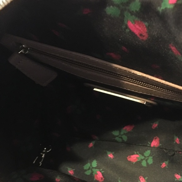 Betsey Johnson Handbag - Picture 3 of 3