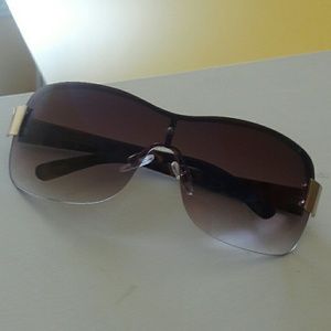 Foster Grant rimless sunglasses