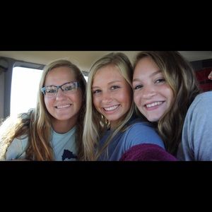 Meet your Posher, Emma