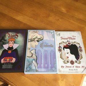 3 Disney makeup pallets