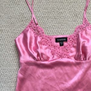 Bebe: satin top