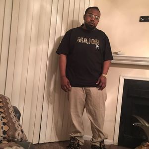 Meet your Posher, Ray