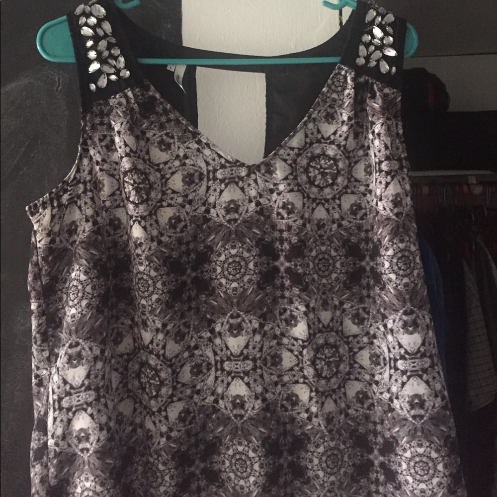 Black and white blouse