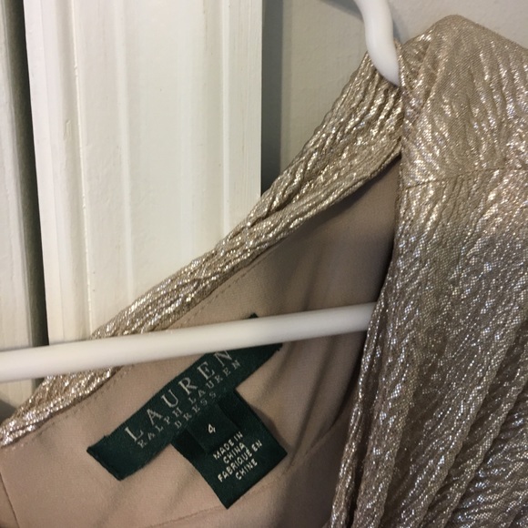 Cocktail or wedding dress - Picture 2 of 3