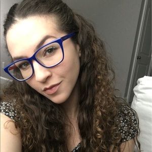 Meet your Posher, Gabriella