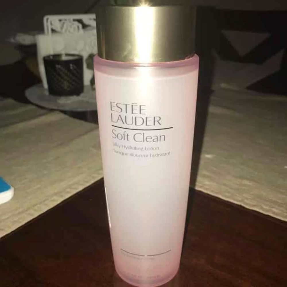Estée Lauder soft clean