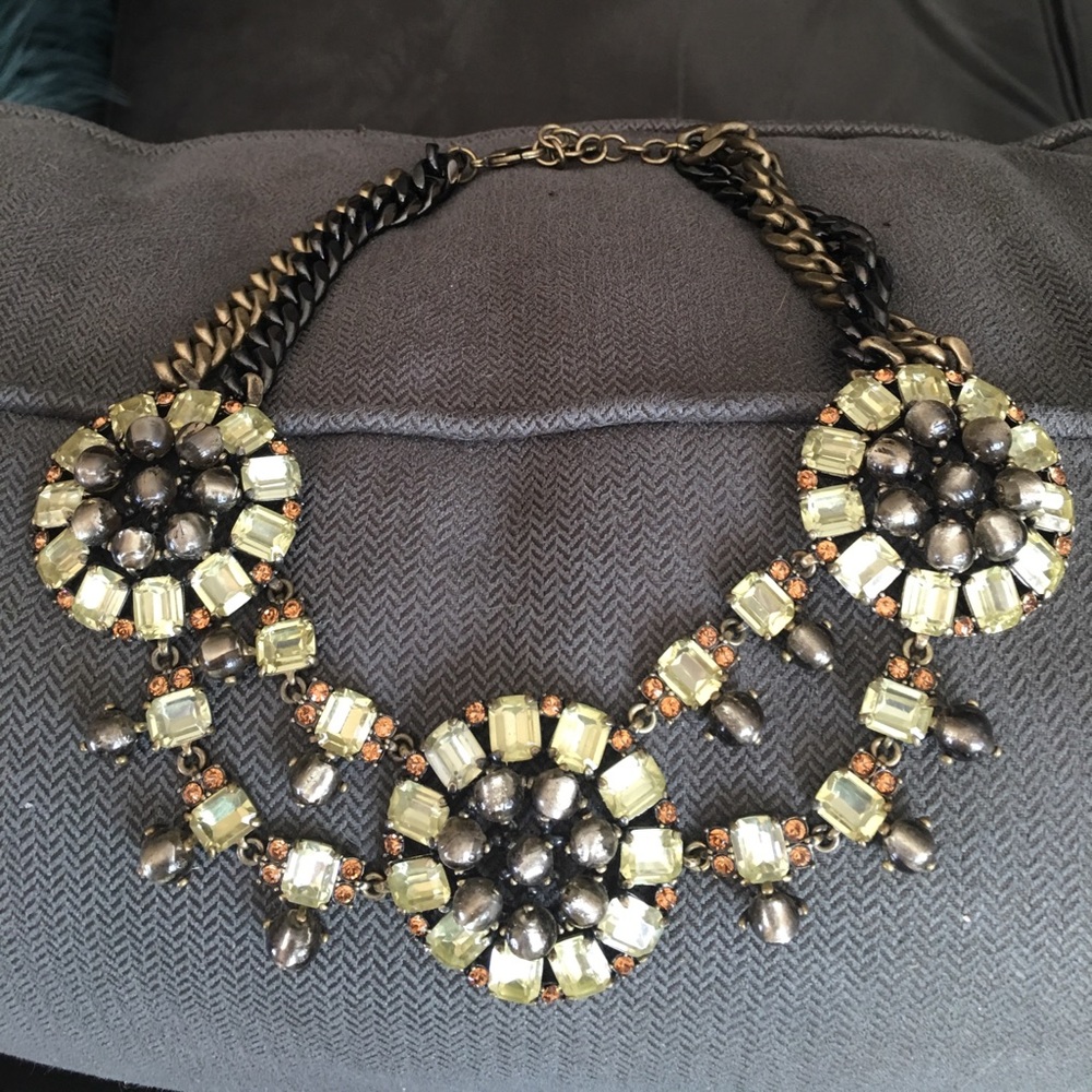 Stella and Dot Necklace