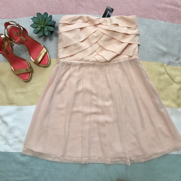 Express Dresses & Skirts - NWT! {Express} blush chiffon strapless dress