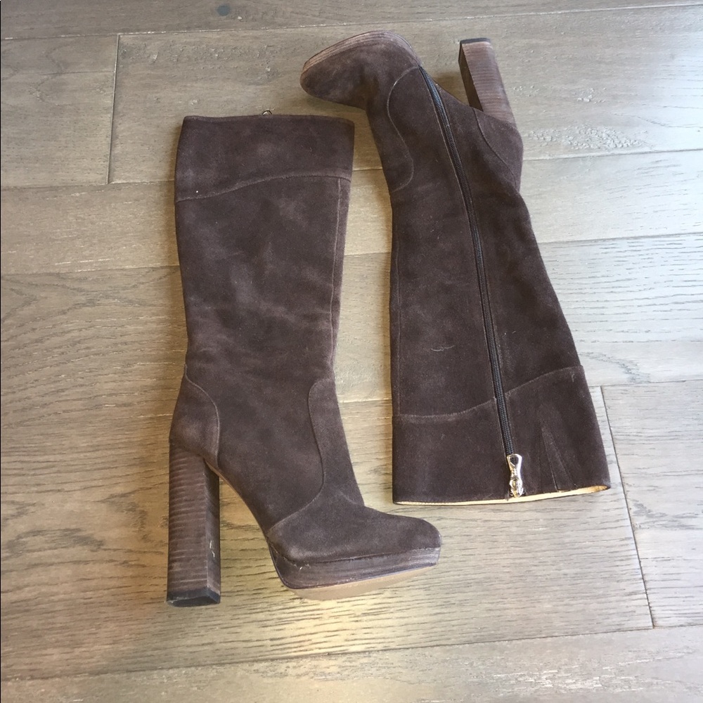 BCBG Charlize suede brown boots